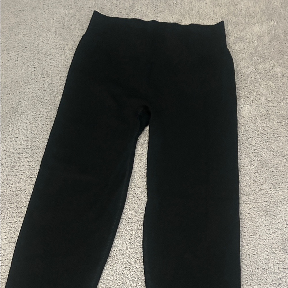 PINK Victoria's Secret Classic Black Leggings